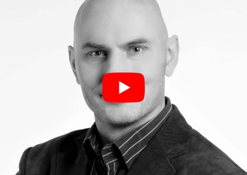 grafika czarno-biała Maciej Leszczyński